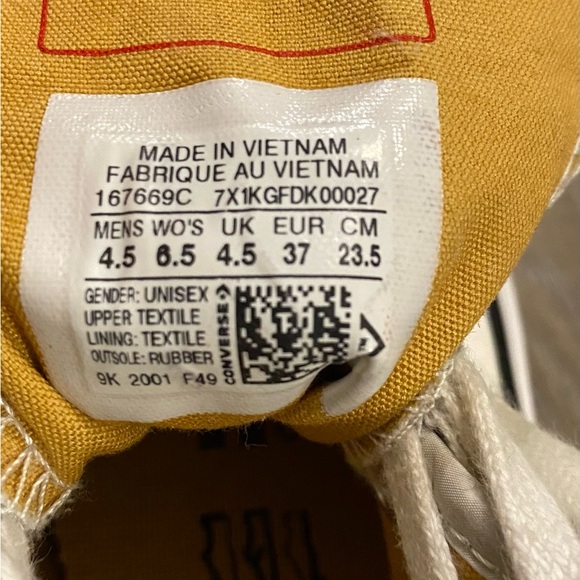 Converse sneakers - Picture 4 of 4